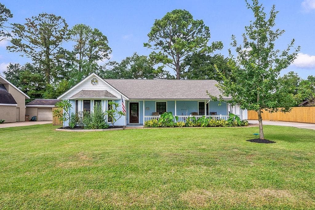 3838 Hansen Drive