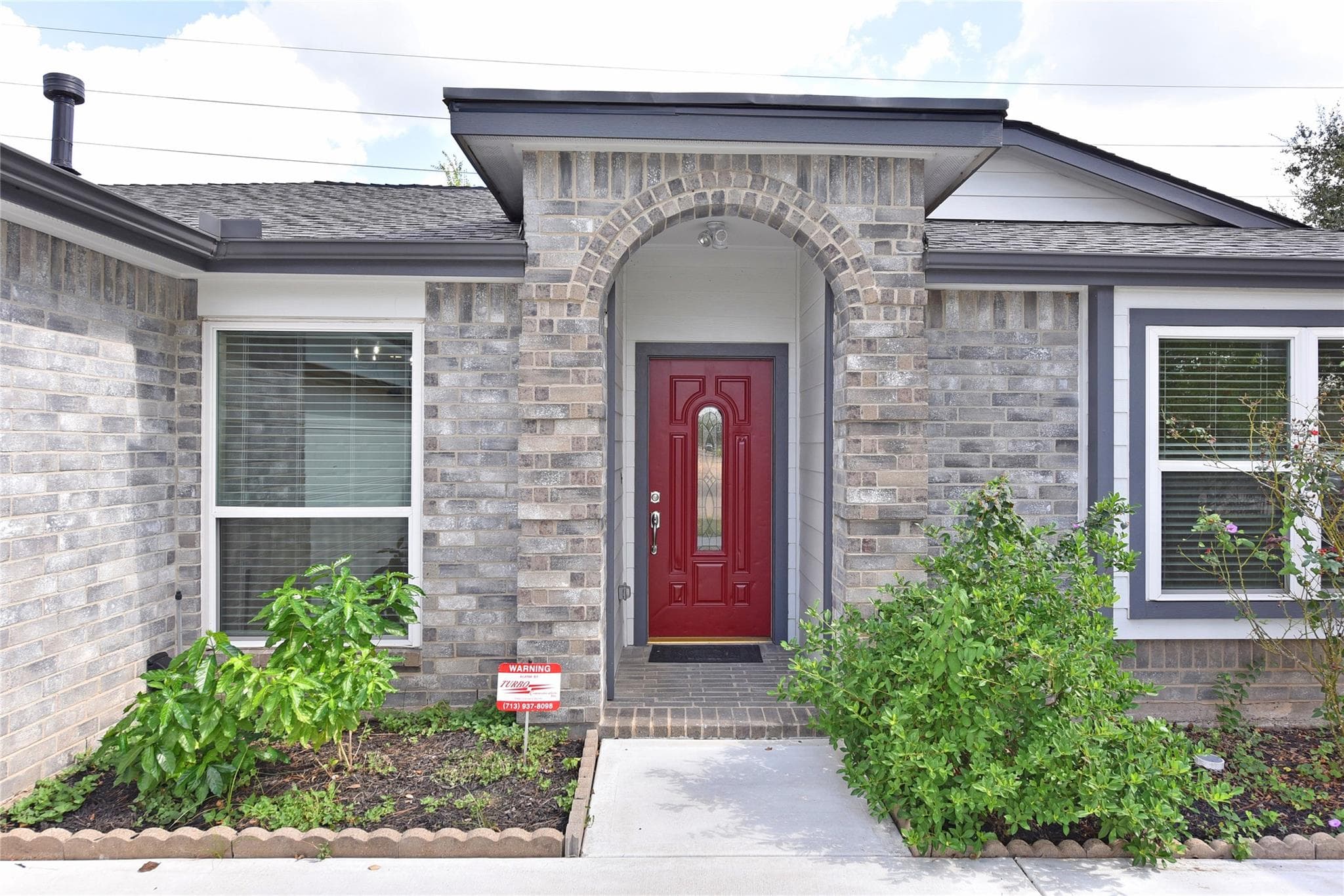 222 Savannah Moss Drive