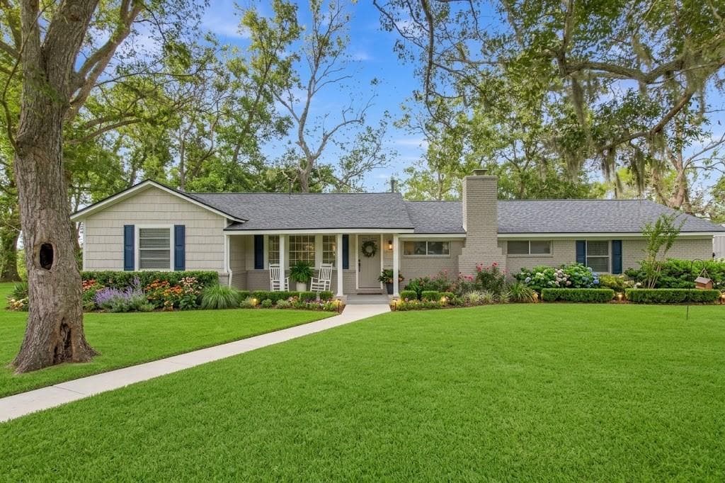 16852 County Road 809