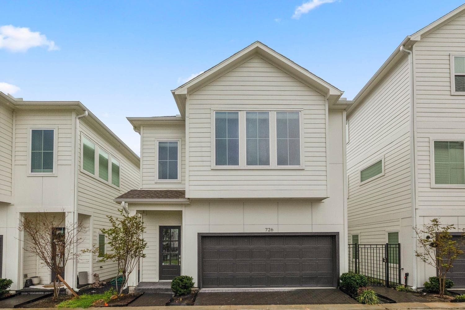 726 Carriage Knolls Drive