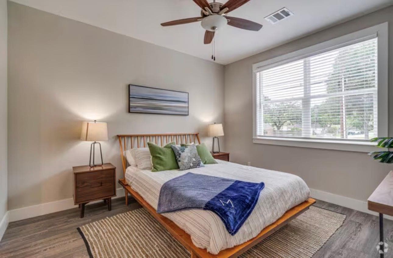 1620 Oak Tree Drive #2105