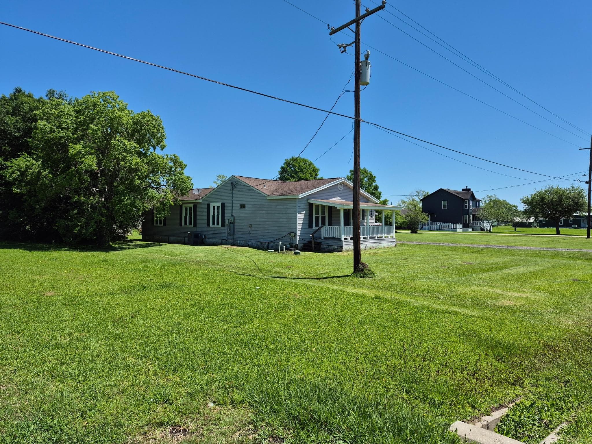 8000 Fm 365 Road