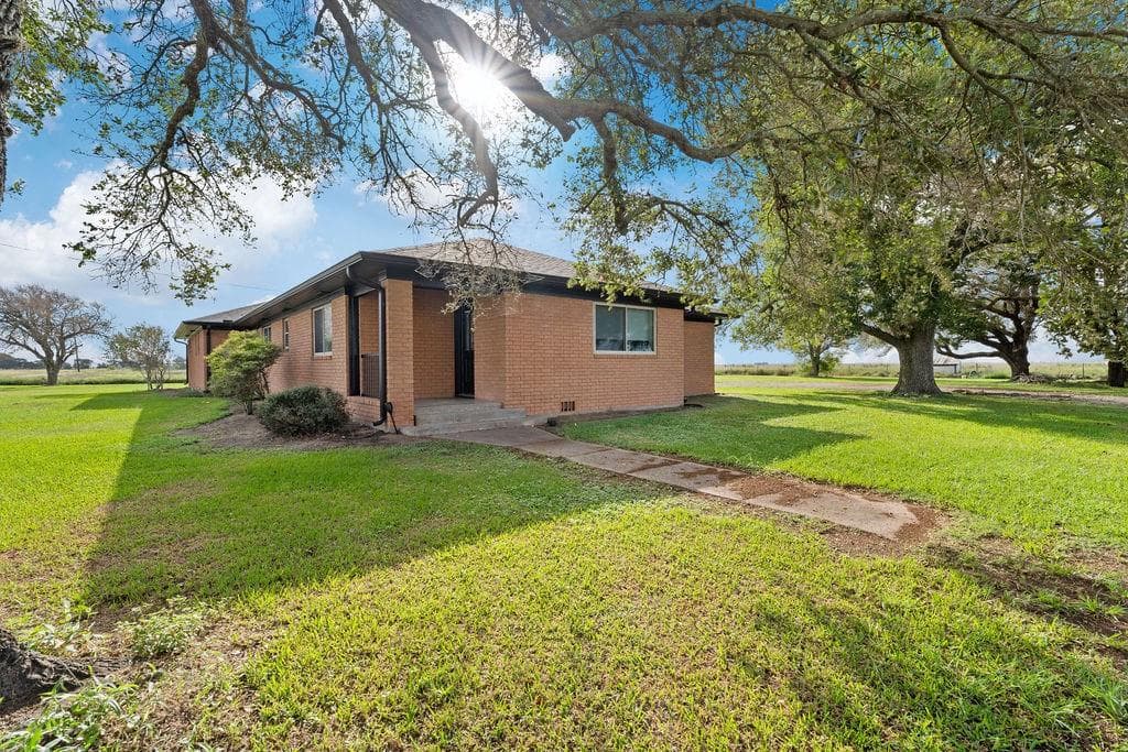 1342 County Road 426