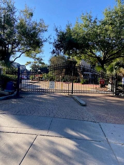 2300 Old Spanish Trail #1035