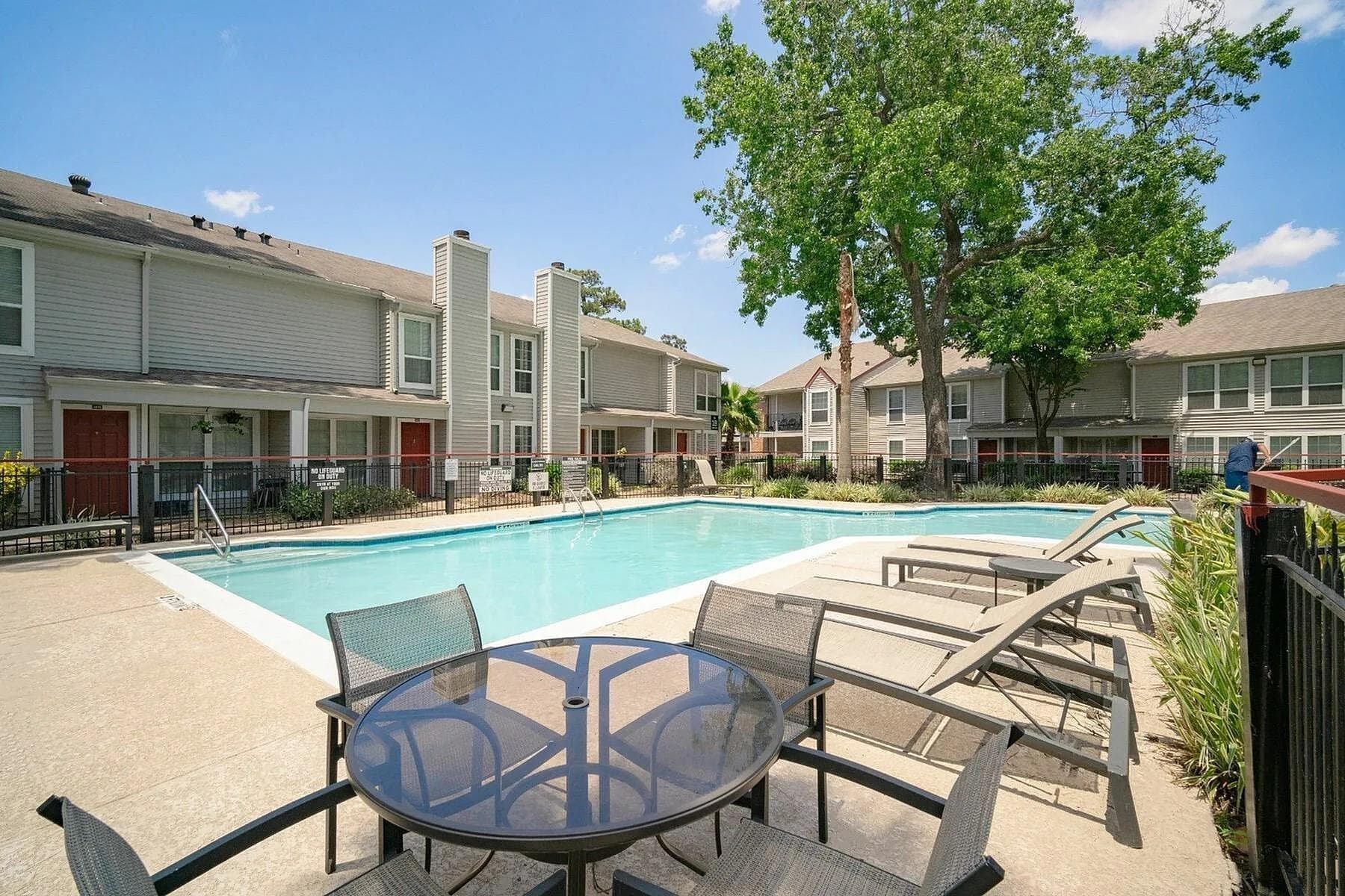 12800 Woodforest Boulevard #N0309