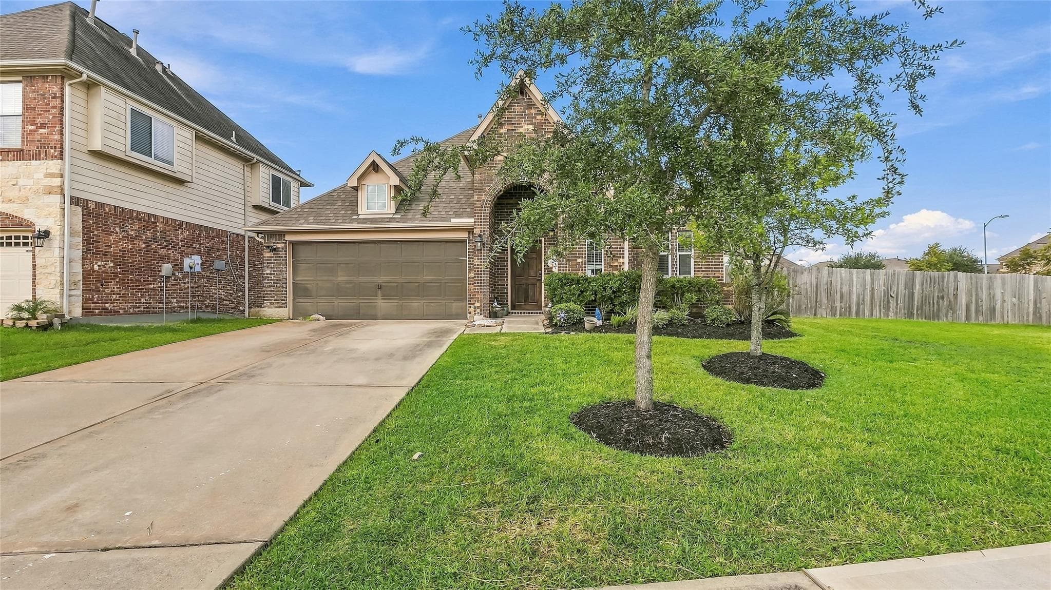 5622 Jay Thrush Drive