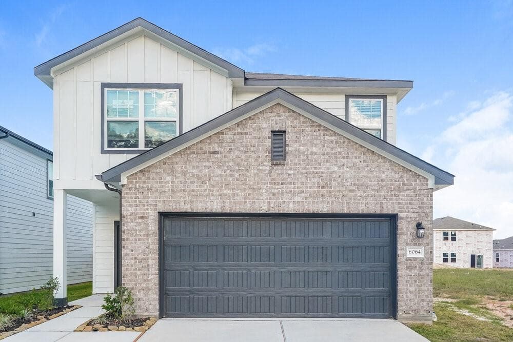 6064 Majestic Creek Trail