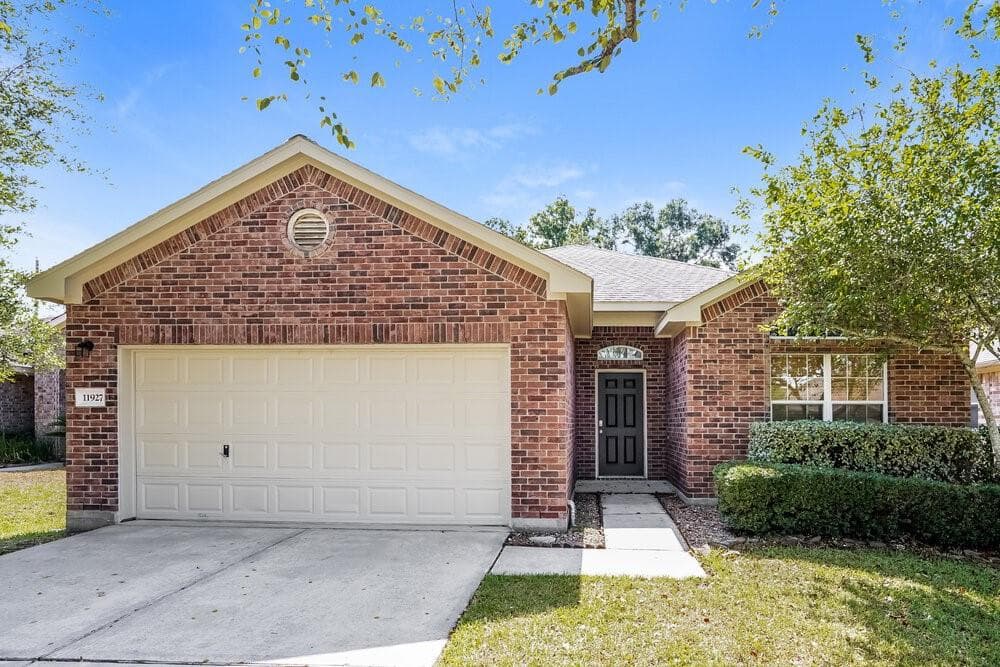 11927 Belle Court