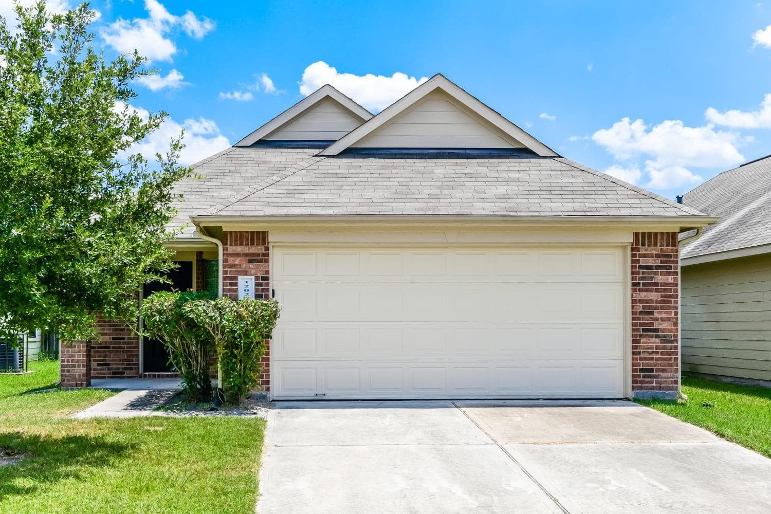 12022 Gregory Crossing Way