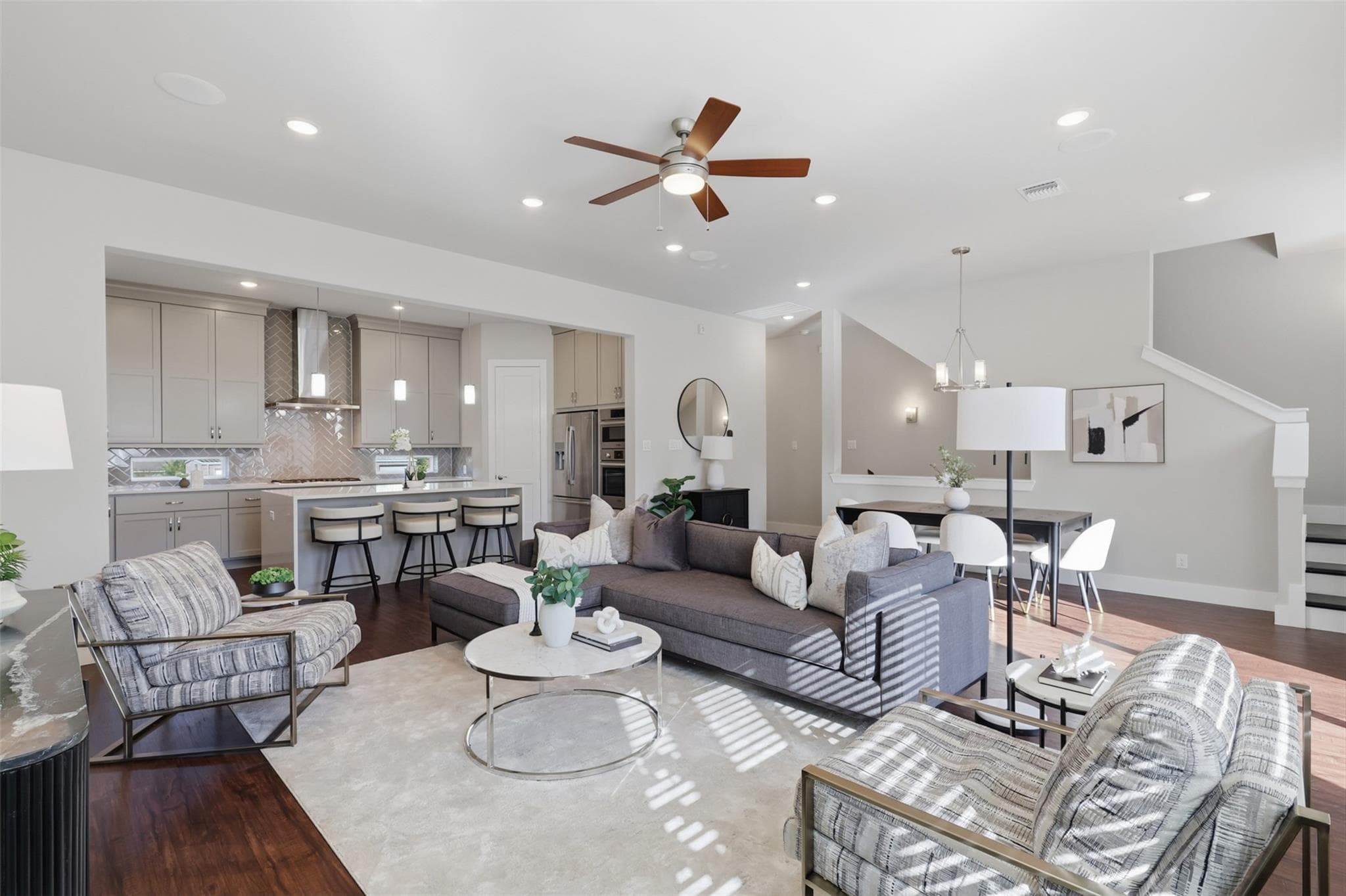 1444 W 34th 1/2 Street