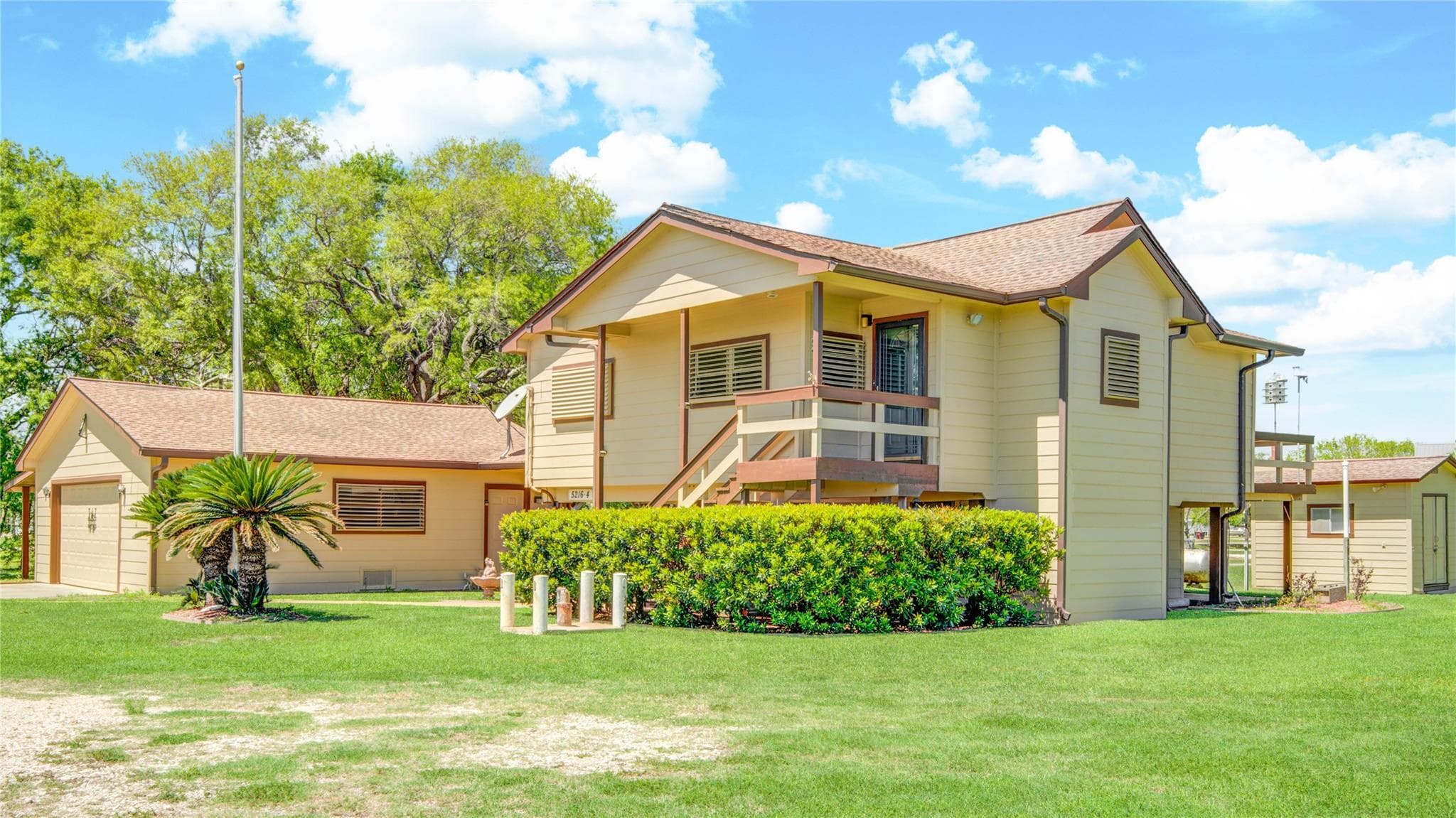 5216-4 County Road 469