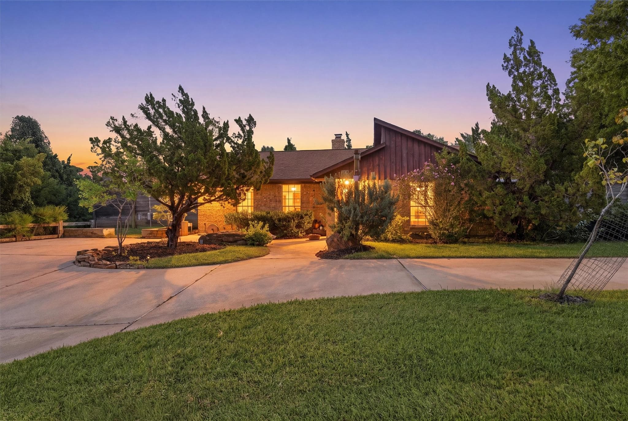 20 Ash Park Drive