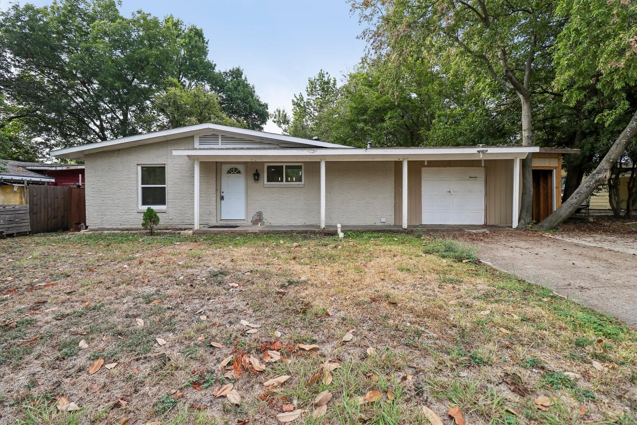 2108 Skylark Drive