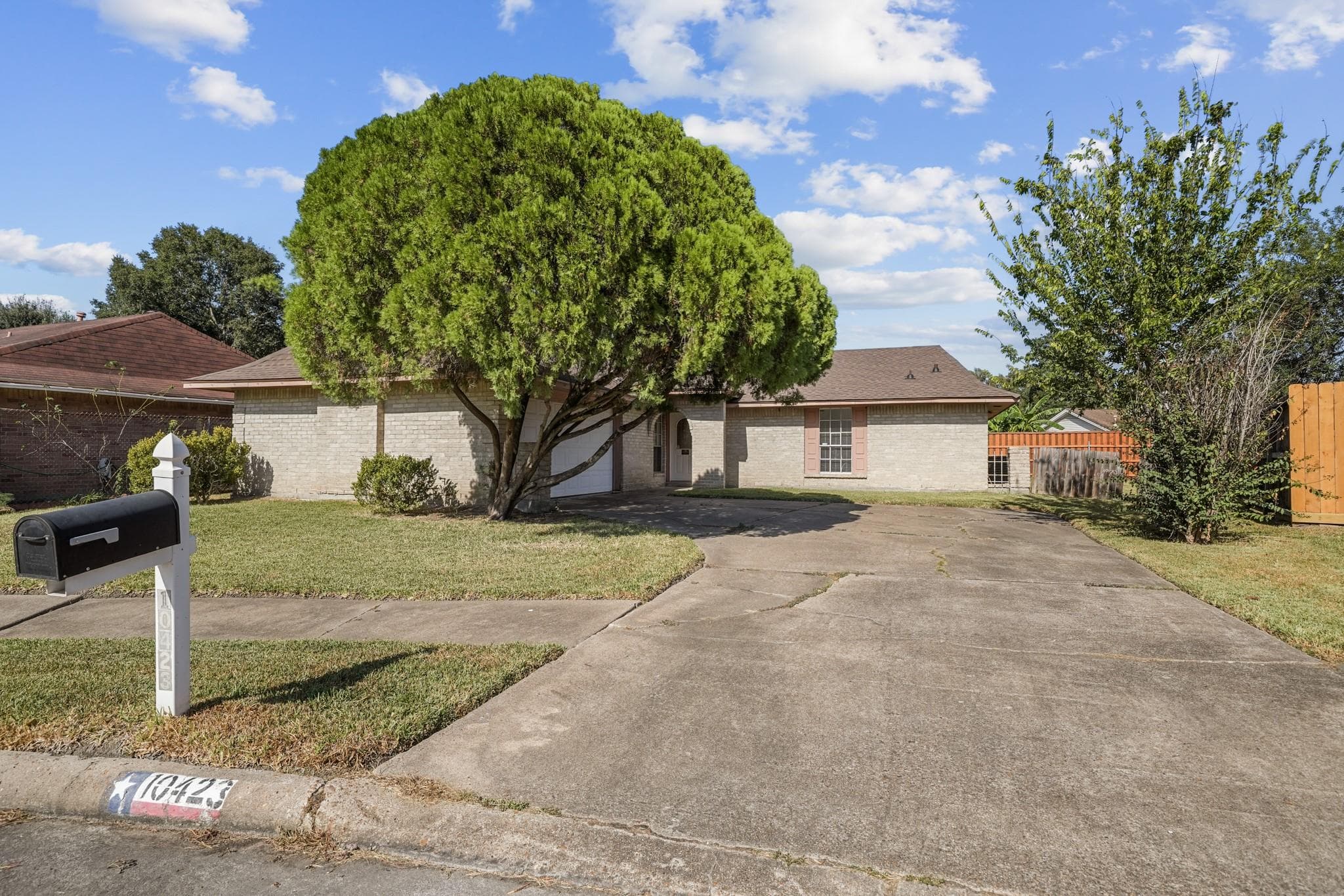 10423 Sageburrow Drive