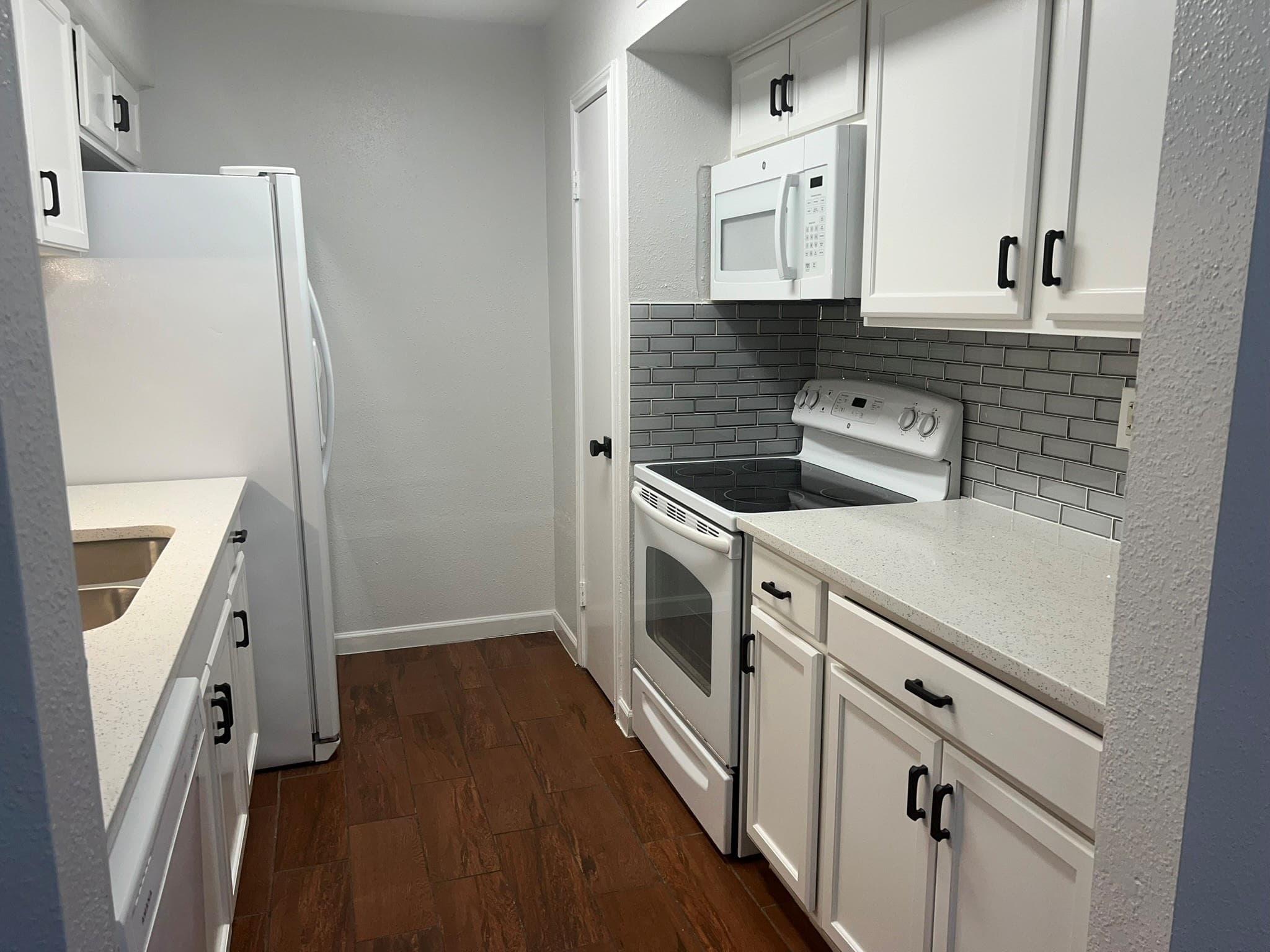 5550 N Braeswood Boulevard #70