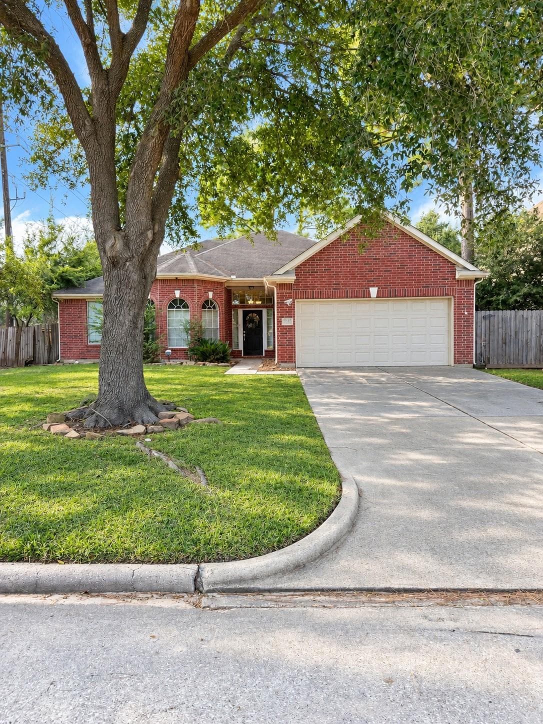 9018 Southleigh Drive