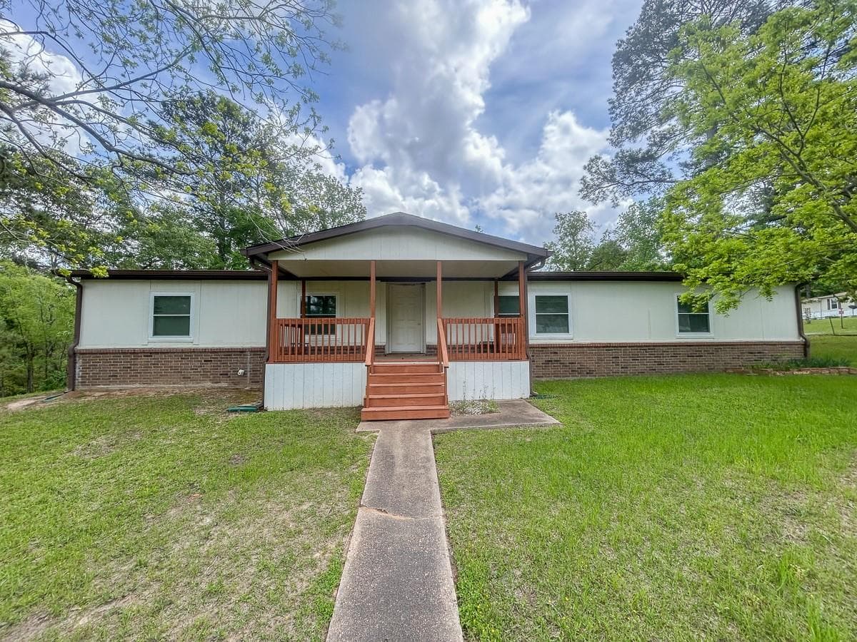 3221 Kingston Drive