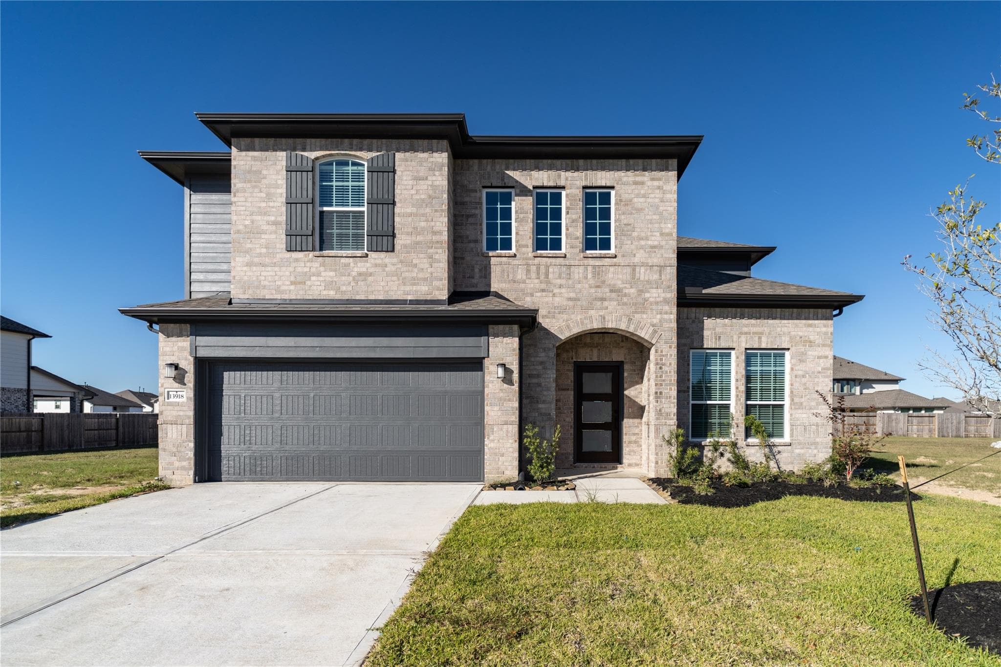 13918 Seneca Lake