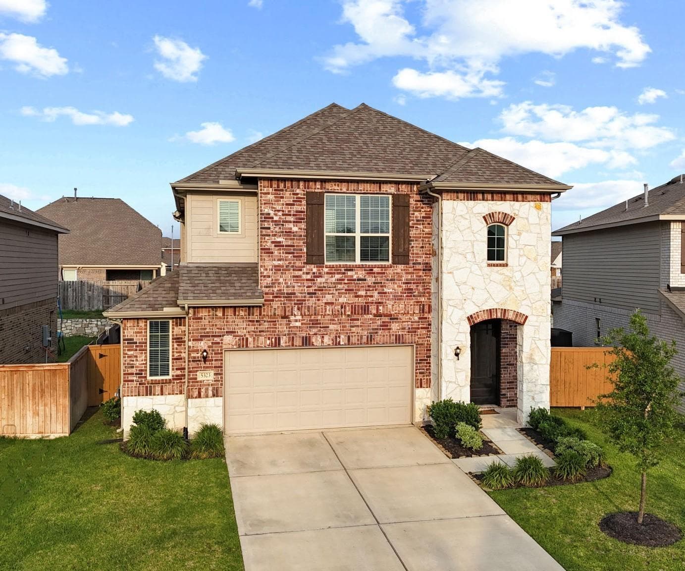 5323 Wyatt James Lane