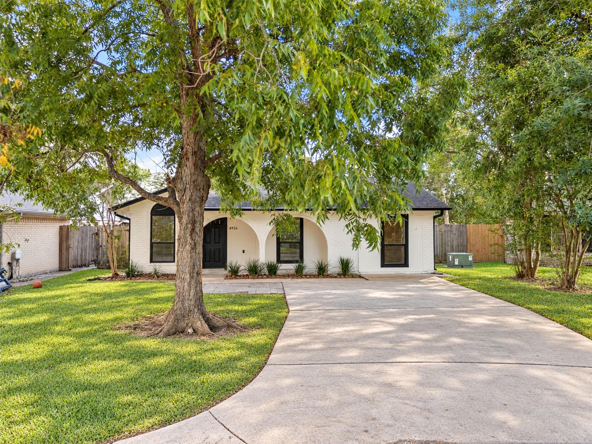 4926 Dollar Reef Drive