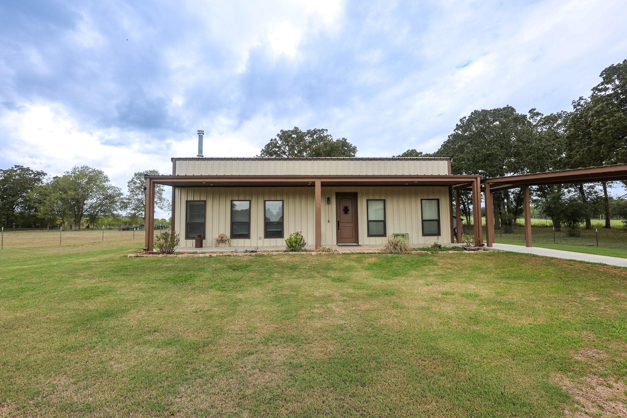 10267 County Road 215