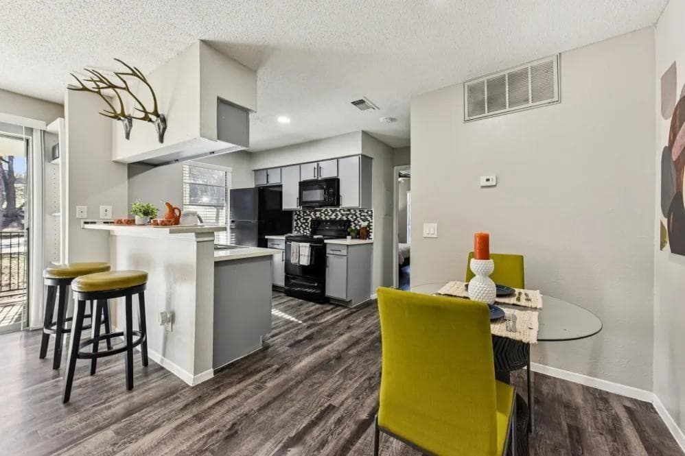 2501 Wickersham Lane #1033