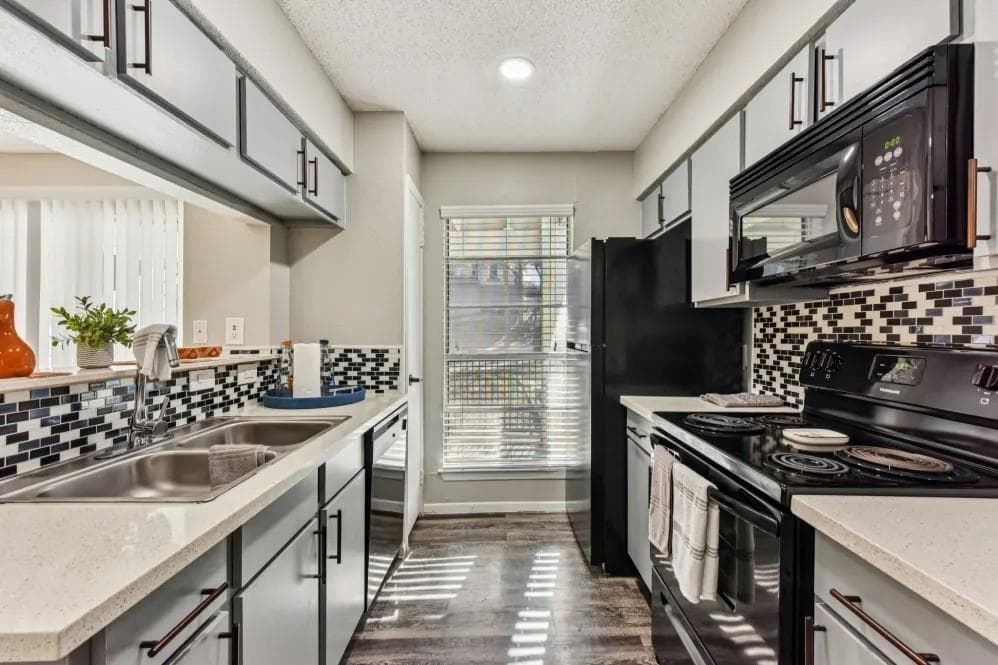2501 Wickersham Lane #1613