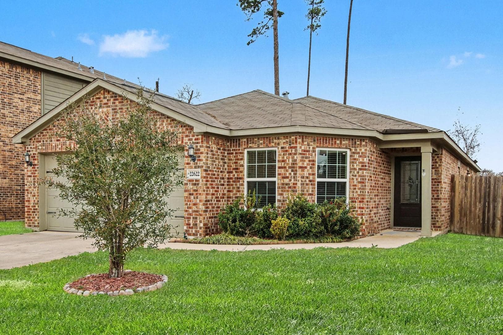 22622 Steel Blue Jaybird Drive