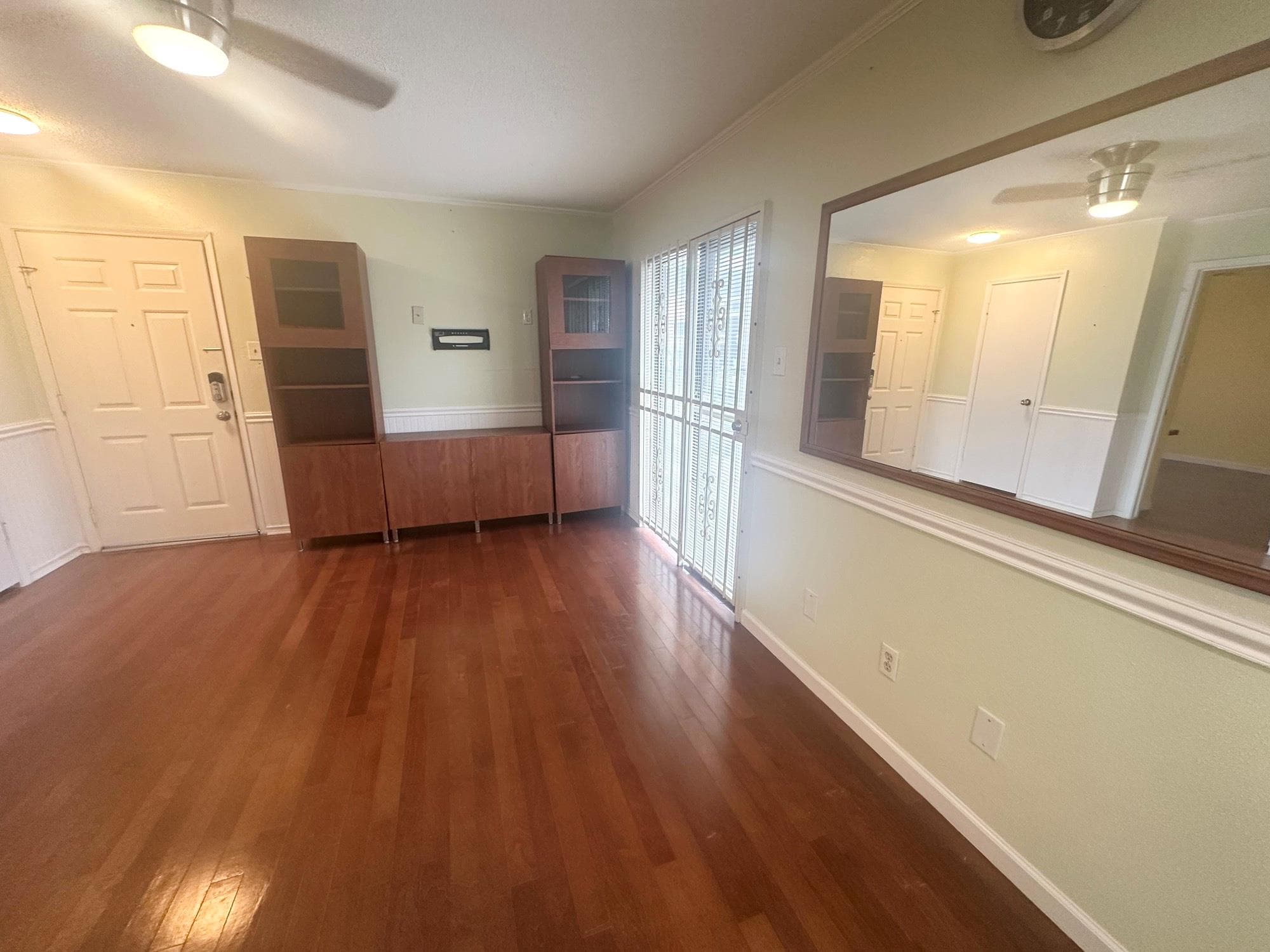 2750 Holly Hall Street #403