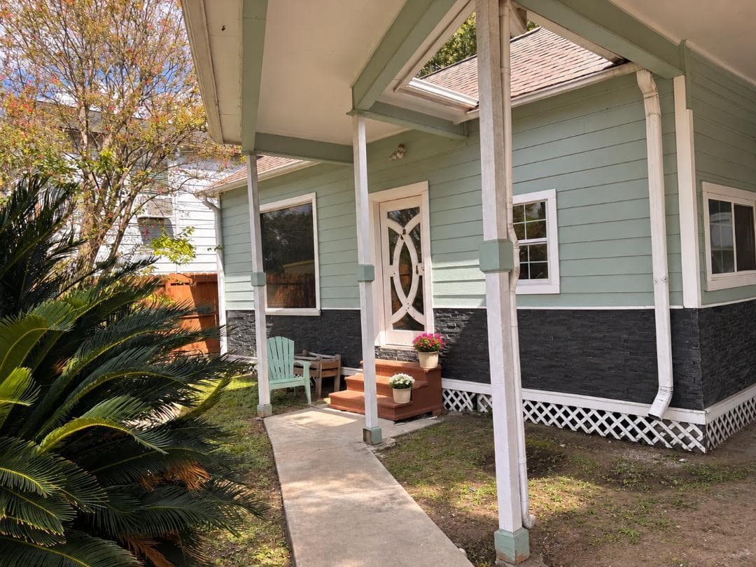 4808 Michaux Street #1
