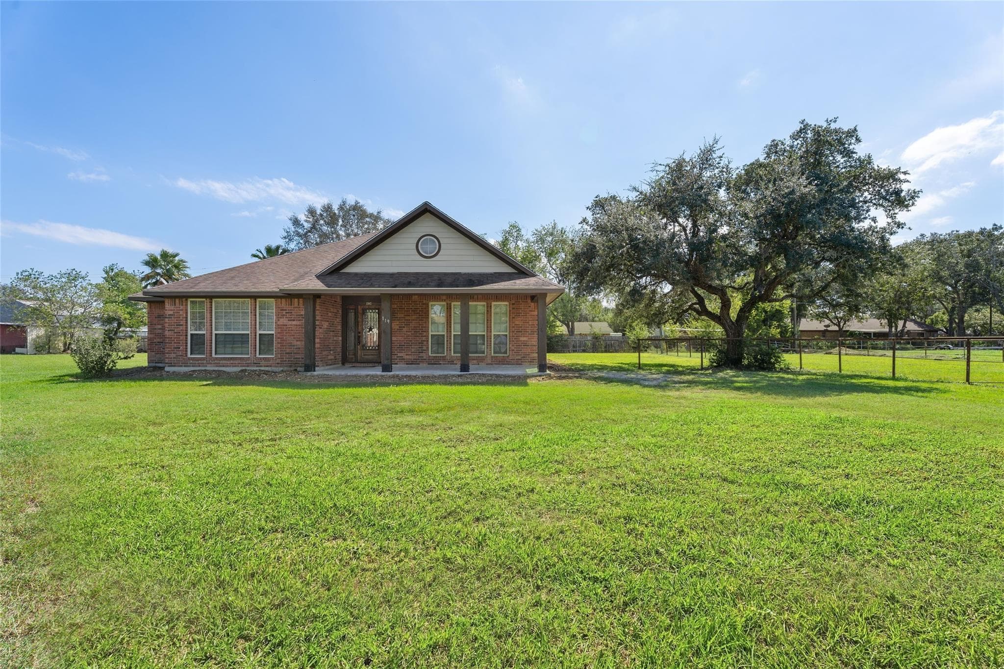 119 Hackberry Street