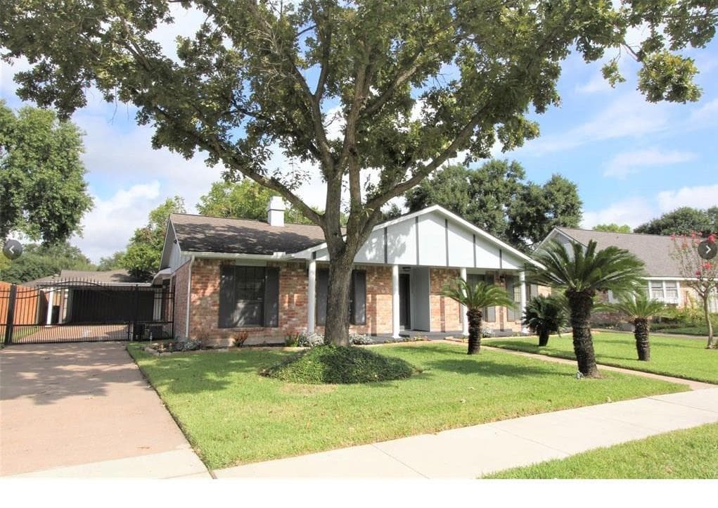 13550 Brook Hollow Drive