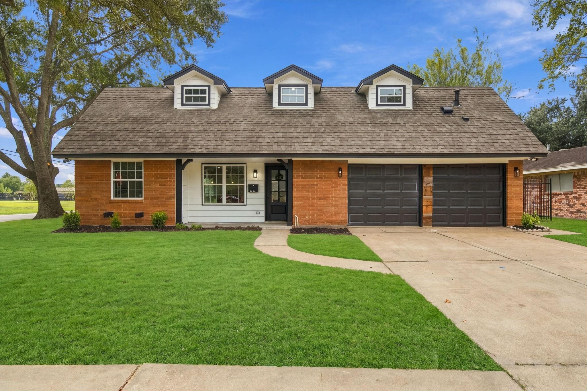 7734 Arrowhead Lane