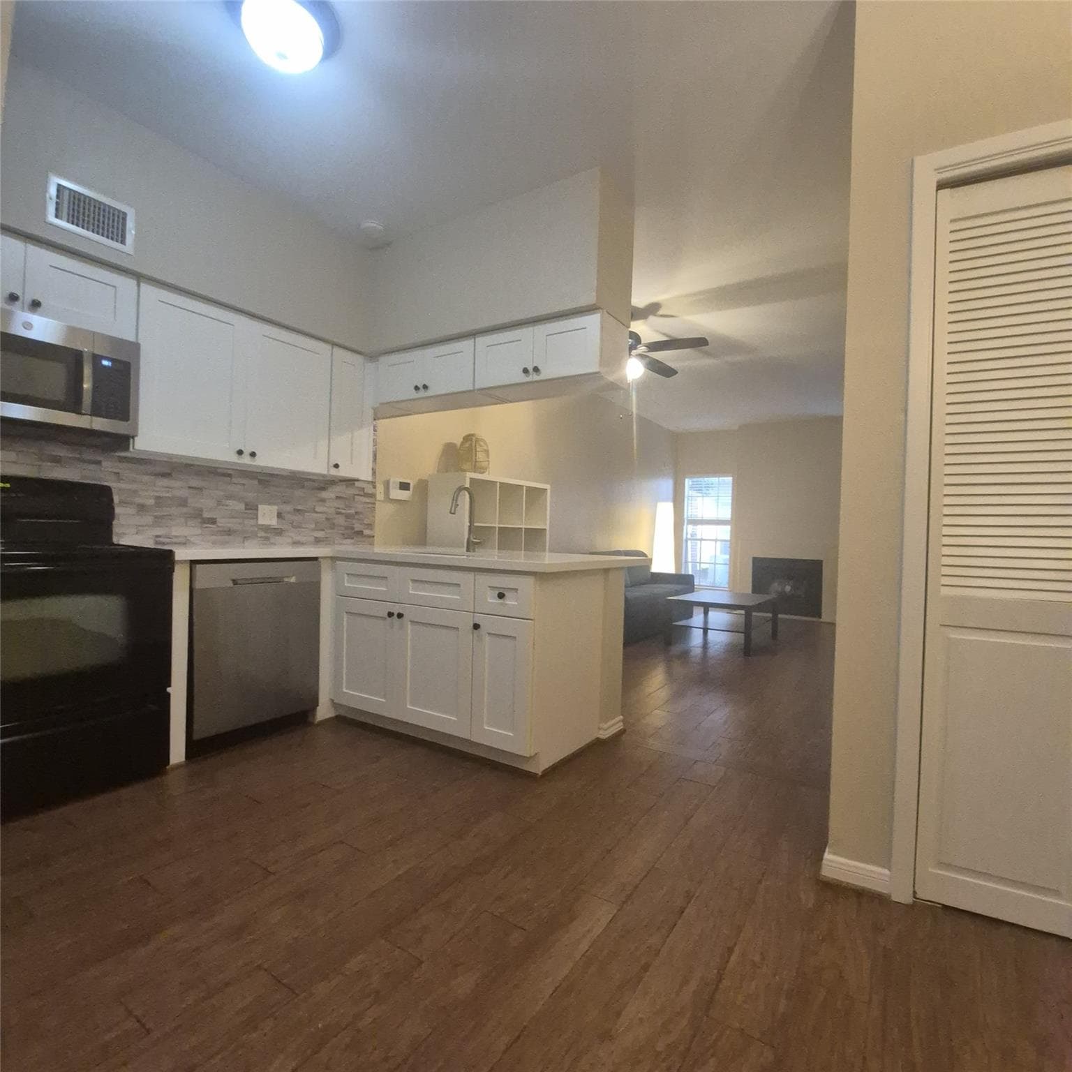 2626 Holly Hall Street #1008