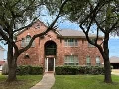 2402 Plantation Bend Drive