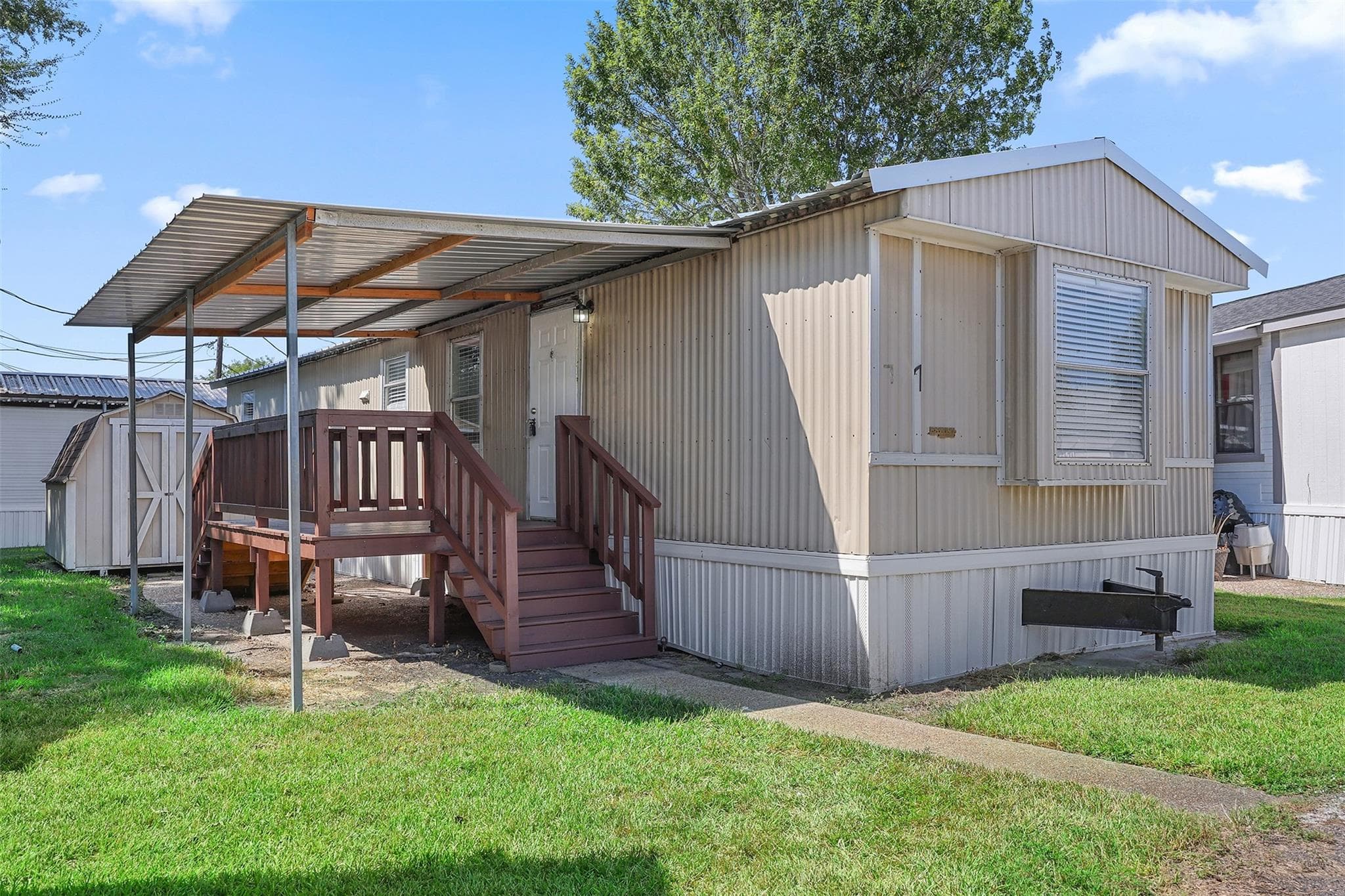 2222 N Austin Avenue #7