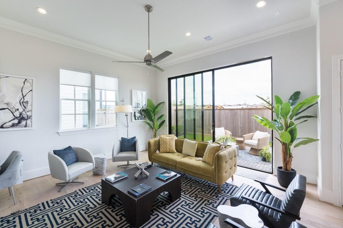 3307 Green Daisy Lane
