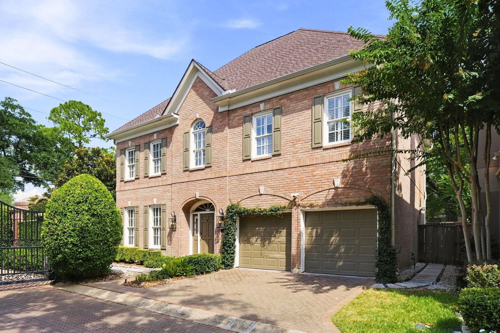 2211 Augusta Drive #1